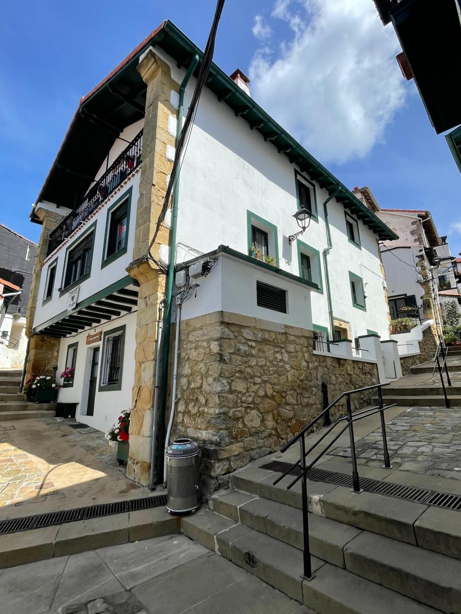Apartamento Tatoena, Puerto Viejo Getxo Bagian luar foto
