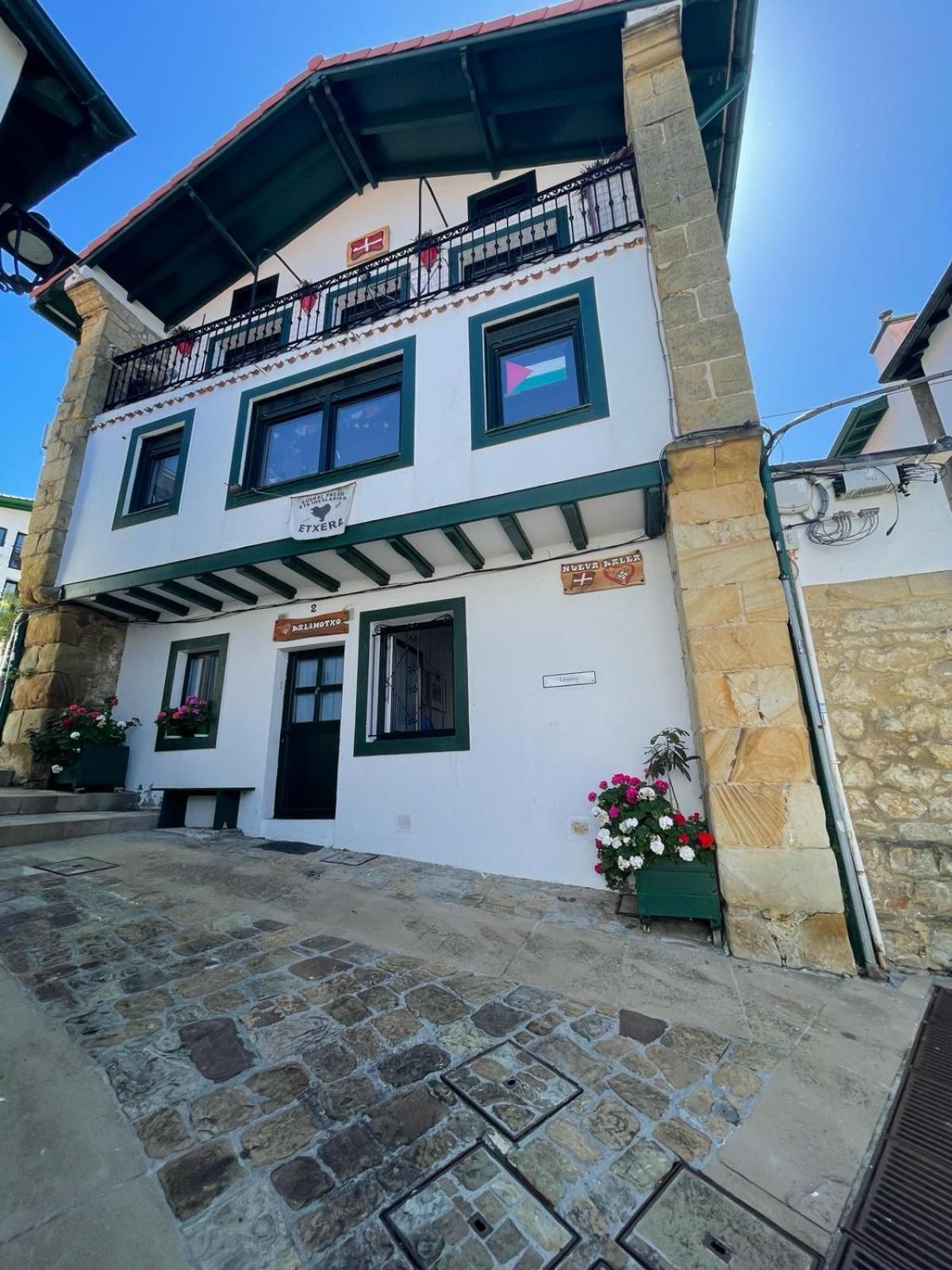 Apartamento Tatoena, Puerto Viejo Getxo Bagian luar foto